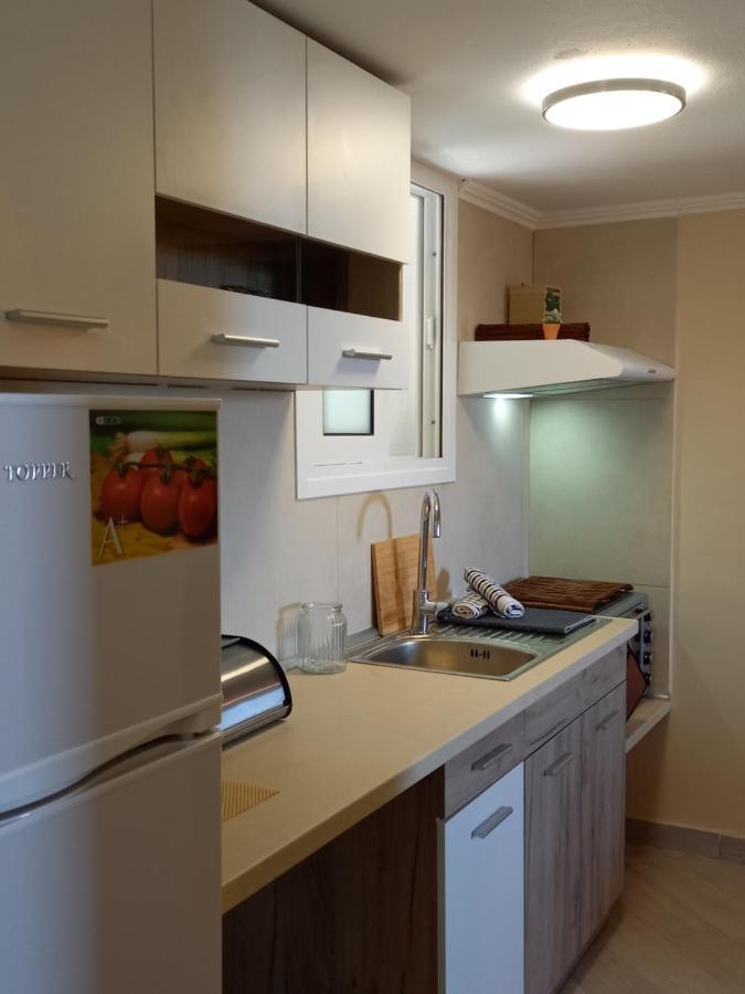 Agia Pelagia Seaview Apartments Agia Pelagia Chlomou Zewnętrze zdjęcie